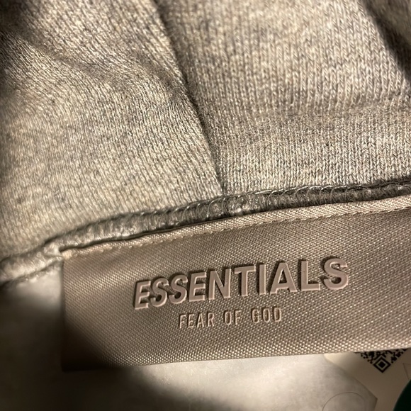 Fear of God Essentials Relaxed Dark Oatmeal Hoodie, Men size L - Picture 7 of 10